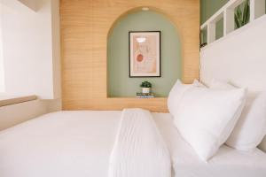 Zen Minimalist Comfort