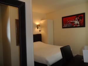 Hotels Prince Monceau : photos des chambres