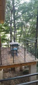 chalet sur pilotis en perigord