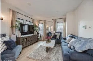 Oak Park Charm 15min to Chi Loop - Austin