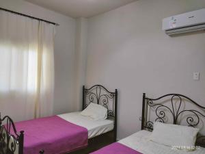 شاليه مصيفي فاخر قرية لاسيرينا الساحل الشمالي