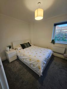 2 Bed Ensuite in Poole Town Centre