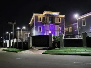 New Empire Hotel, Apartments, And Lounge - Ijebu Igbo