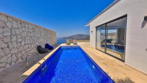 1 Bedroom Seaview villa 3m drive to the center