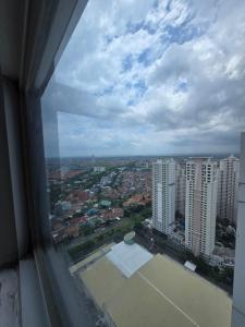 Cosmy Benson 38 Apartment