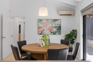 Spacious Family Getaway in West Leederville