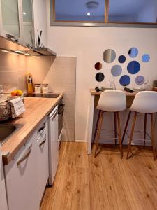 Cozy studio with sunny terrace