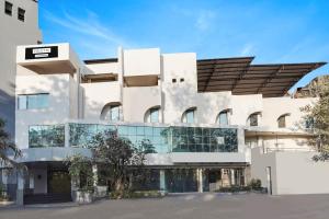 Palette Country Club Surat