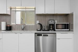 Cozy BSMT suite Near UBC, Kits, and DT Vancouver