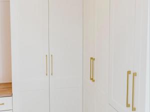 Sea La Vie, Amblewood Guesthouse