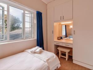 Treetops, Amblewood Guesthouse