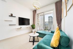 2Br Golden View Sunrise Cityview Hanas Apart D7