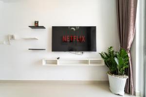 2Br Golden View Sunrise Cityview Hanas Apart D7