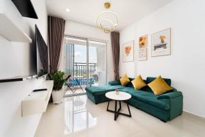 2Br Golden View Sunrise Cityview Hanas Apart D7