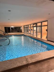 LCONDOTEL Hotel Studio with Balcony at Imperial Plaza near MOA NAIA PITX