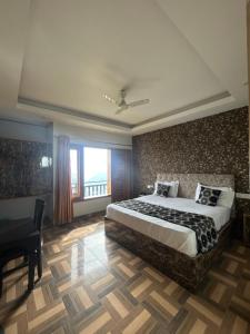 Baakhli Guest House and Restaurant