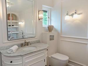 Luxurious 5 Bedroom House in Cookham near Marlow