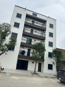Top apartment