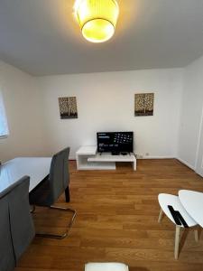 Appartements Nice 3 rooms 400m RER B direct Paris : photos des chambres