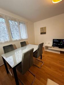 Appartements Nice 3 rooms 400m RER B direct Paris : photos des chambres