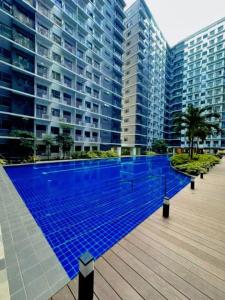 Dream City Staycation -Shore3 Residences Tower 2