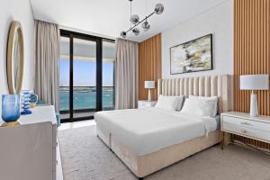 VayK - Stunning and Modern 2 BD in Address JBR Residence with Full Sea View