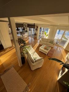 Breeze Residence Villa