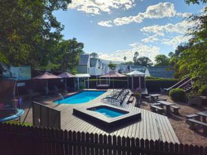 Sunset Nest & Seabreeze Shores