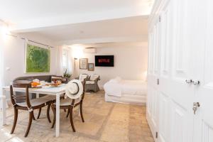 Ventoura Suites, Corfu Old Town