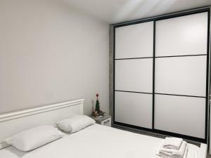 Apartments Domovik Myru St. 11s21