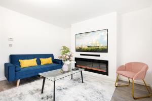 Shinfield Studio Luxury Stay - 2 Parking - Family & Business