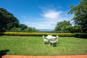 48 Mahogony Drive, Beverly Hills Estate