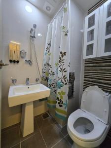 W House 506 Queen 1Bedroom