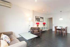 Bonito apartamento con terraza