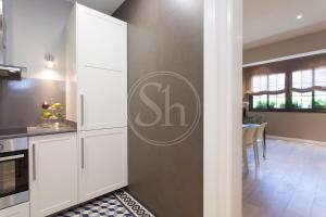 Modern Eixample Apartment