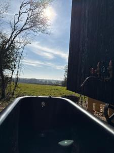 Russet Hut on fruit farm