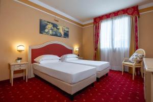 Deluxe Double Room - Annex room in iH Hotels Padova Admiral