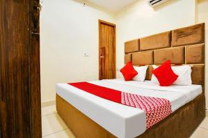 Hotel O Blue Shine