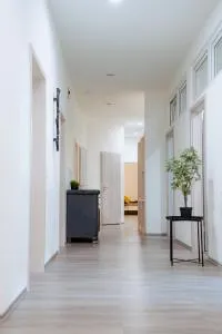 Zimmer frei in Nickenich bis zu 11 Gäste willkommen - Kruft