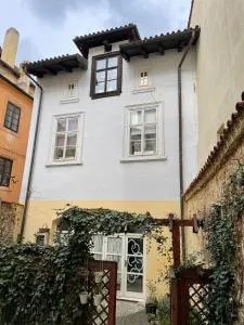 CozyGem House 2 mins walk Charles Bridge - Zdiby