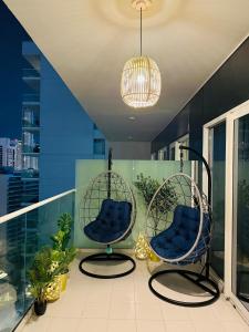 In the heart of Business Bay - Bills included