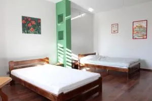 Apartament Warszawska - 亨齐内