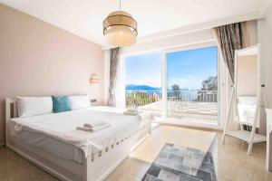 Villa Rüya Kas,Peninsula with Lawn Garden