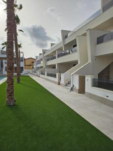 Disfruta del sol 1 - La Llana Beach
