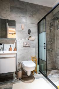 Rum Otto Enjoy Relax 30 sec to Taksim Bathtub