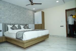 Hotel Phoenix Grand