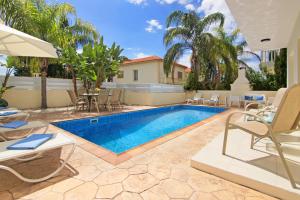 Nissi Sapphire Villa