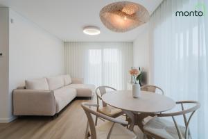Creme apartments by Monto