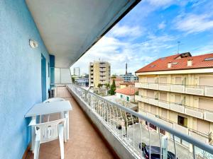 Apartamento de 1 dormitorio con terraza