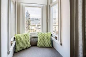 Stunning New Balat Water Front Pad! #383